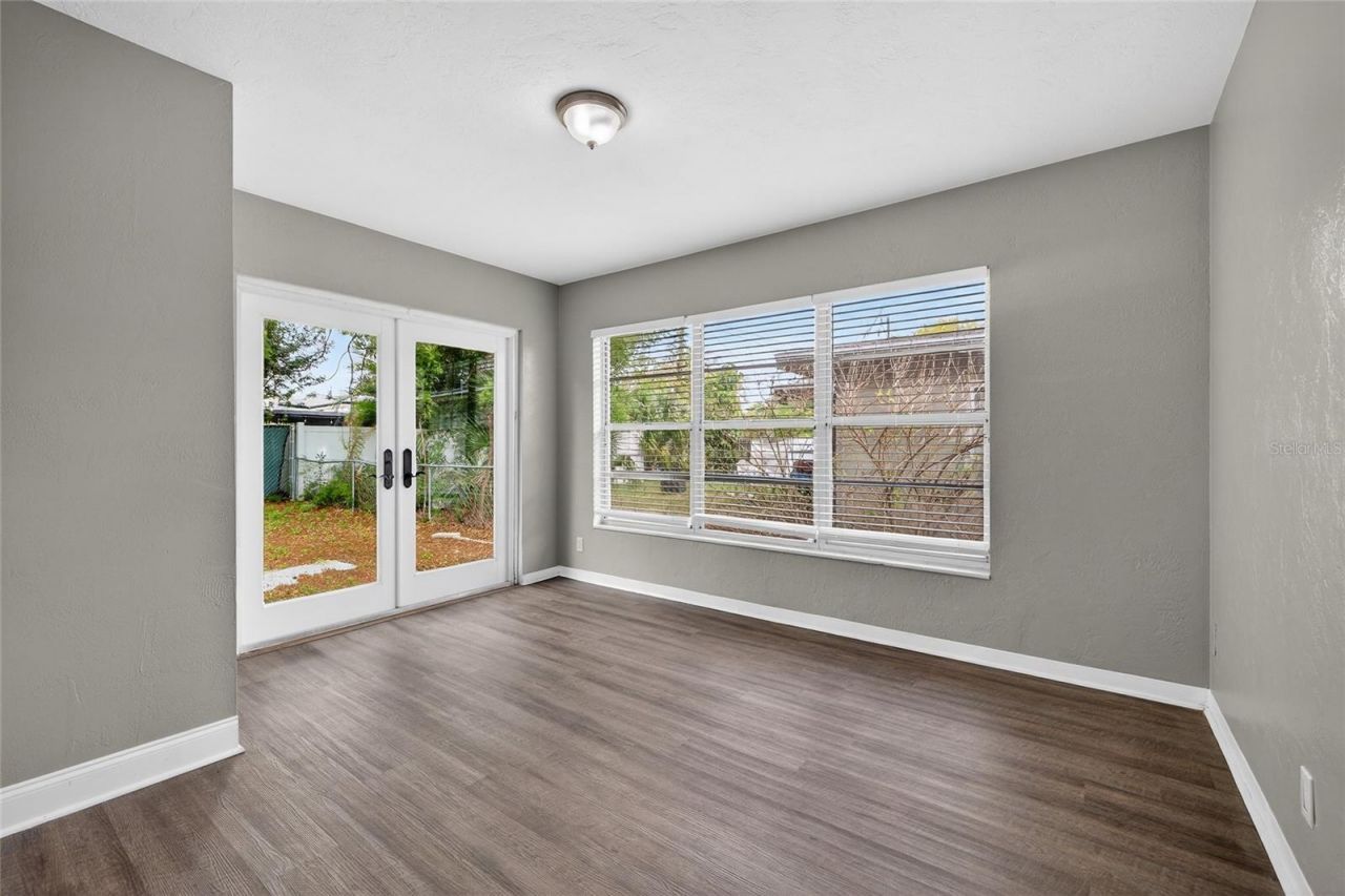 4621 25th Avenue S, Saint Petersburg, FL 33711 Photo