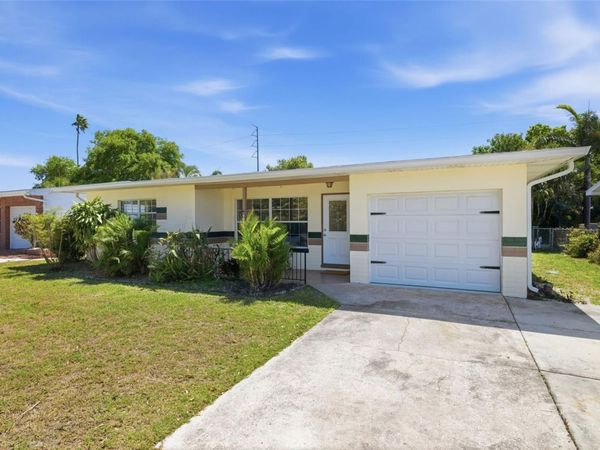 10754 63RD AVENUE, SEMINOLE, FL 33772