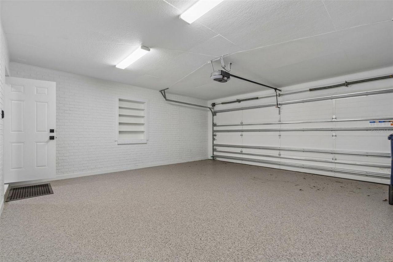 5207 W Cleveland Street , Tampa, FL 33609 Photo