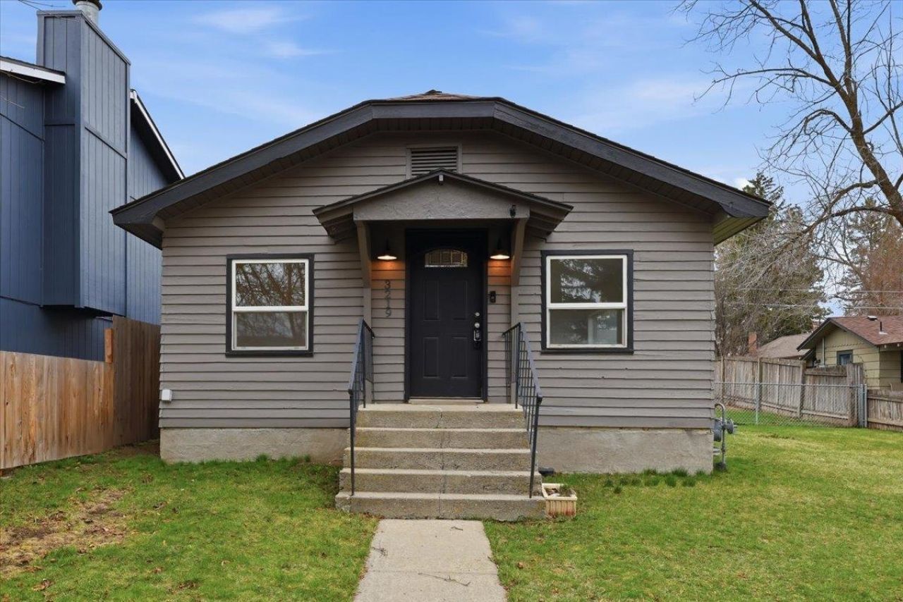 3219 S 36th Ave primary photo