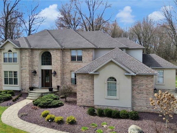 5315 Cloisters Drive, Canfield, OH 44406