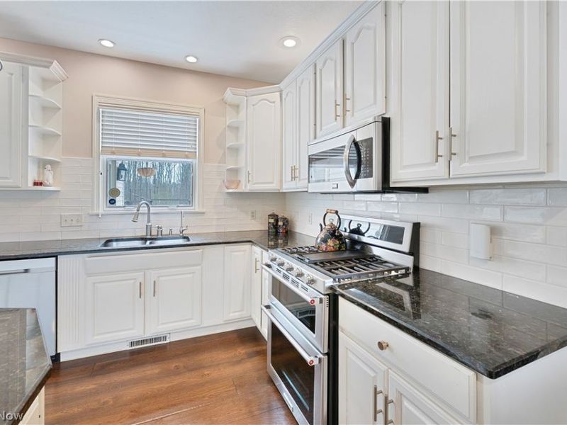 5315 Cloisters Drive, Canfield, OH 44406 Photo 18