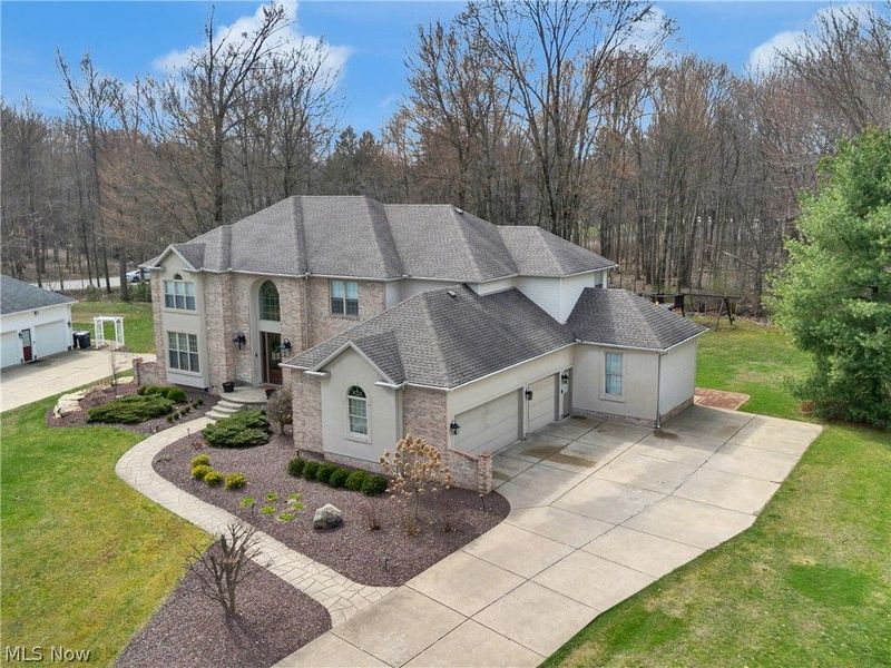 5315 Cloisters Drive, Canfield, OH 44406 Photo 2