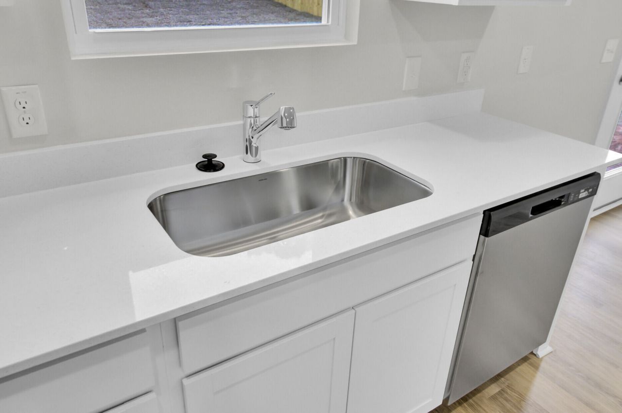 7010 Windham Way Photo 13