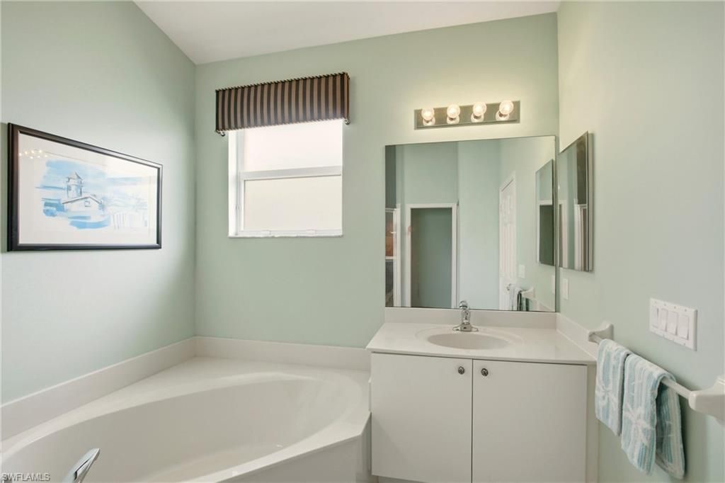 20091 Ballylee Ct, Estero, FL 33928 Photo