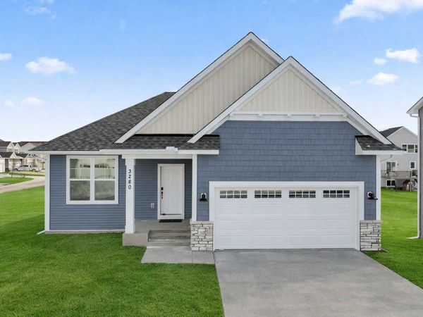 3280 Linden Avenue N, Lake Elmo, MN 55042