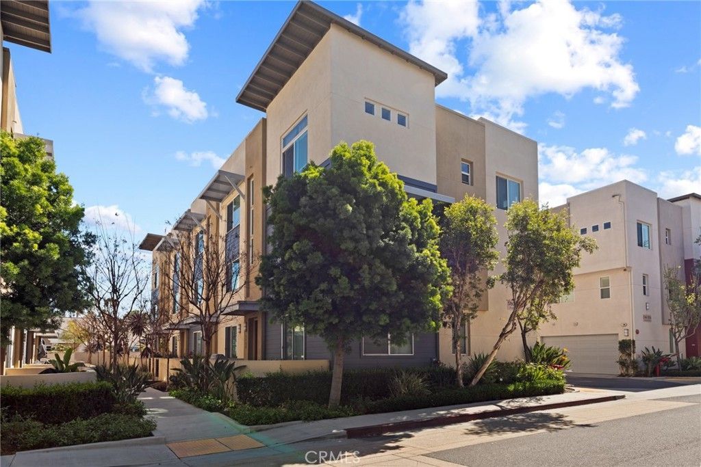 5762 Acacia, Lakewood, CA 90712 Main Photo