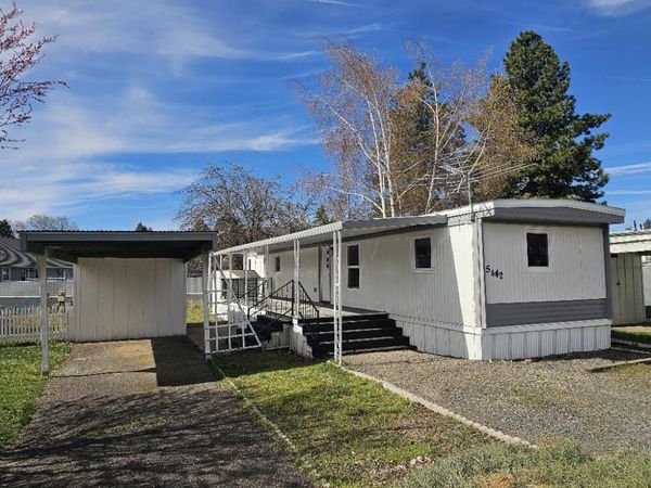 5442 Shasta Way, Unit # 13, Klamath Falls, OR 97603