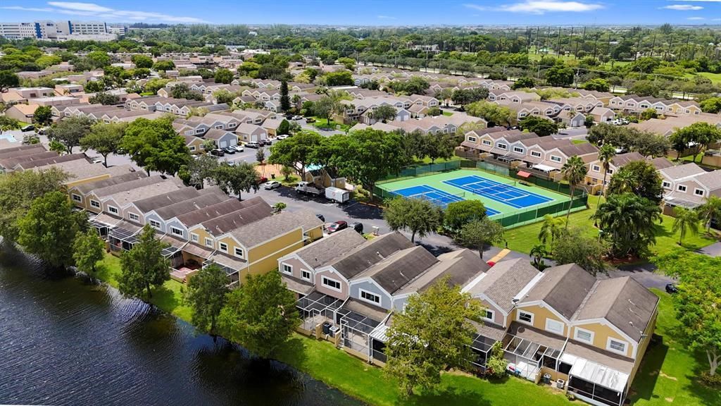 1441 NW 122nd Terrace, Pembroke Pines, FL 33026 Photo