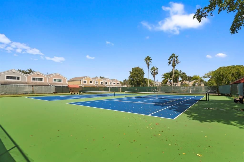 1441 NW 122nd Terrace, Pembroke Pines, FL 33026 Photo