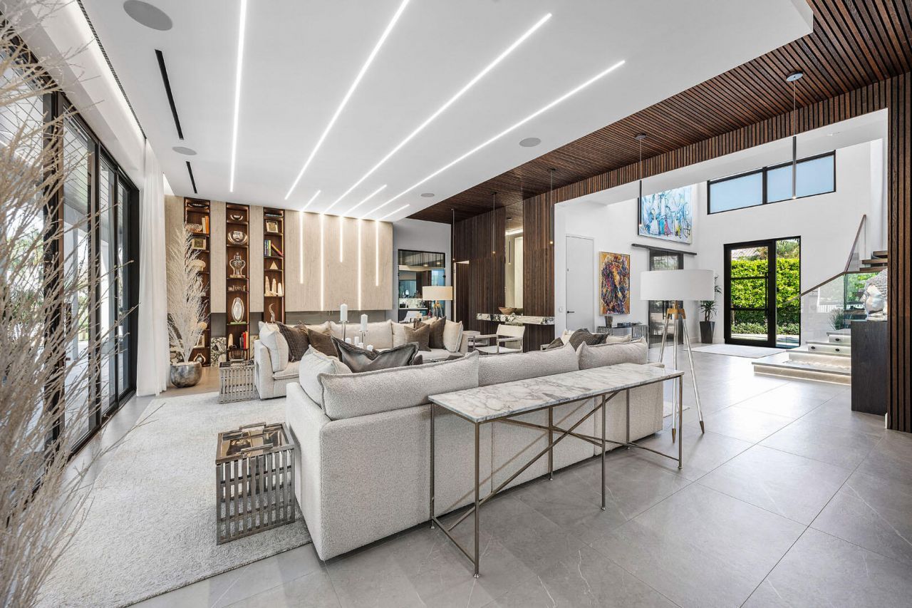 117 Thatch Palm Cove, Boca Raton, FL 33432 Photo