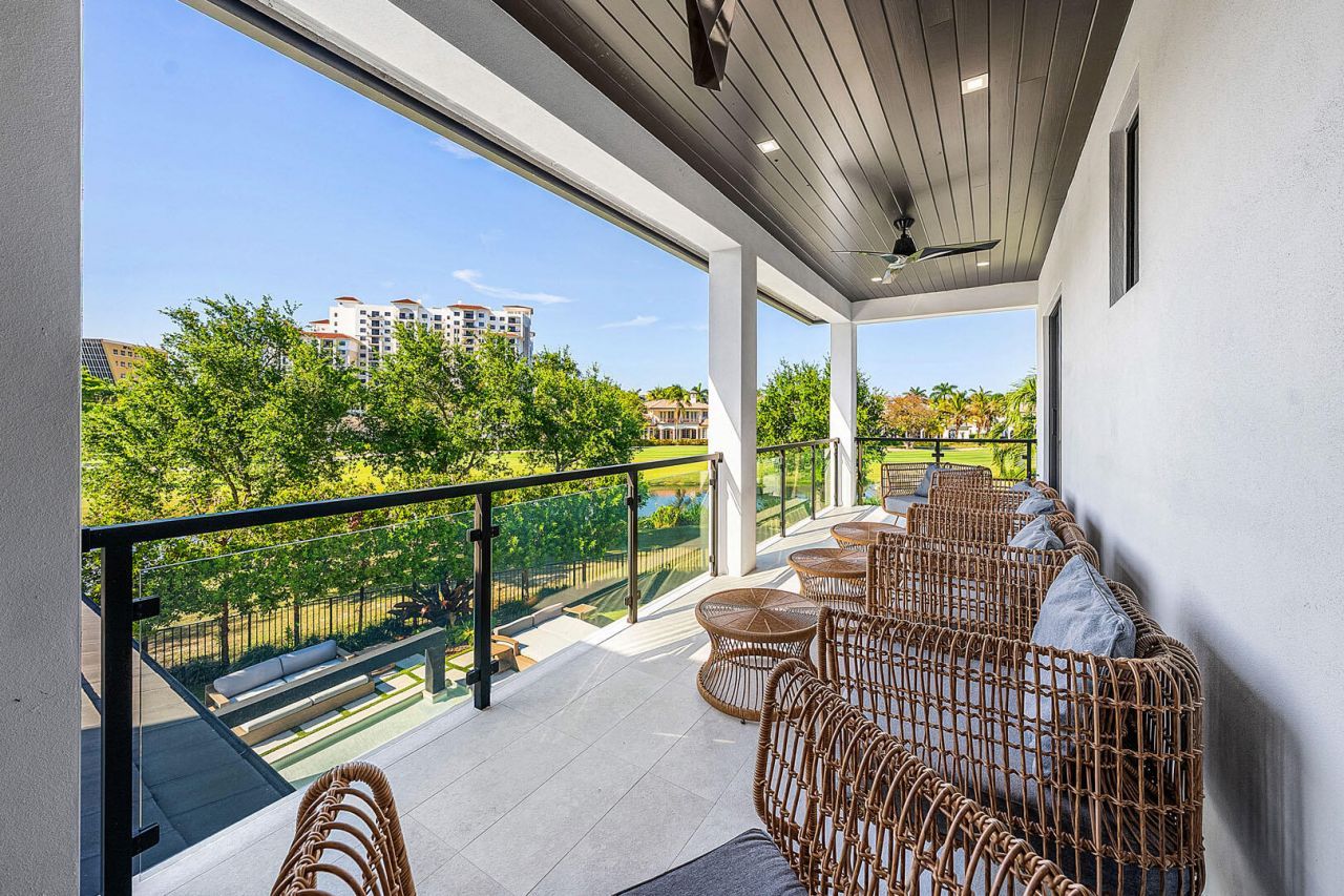 117 Thatch Palm Cove, Boca Raton, FL 33432 Photo