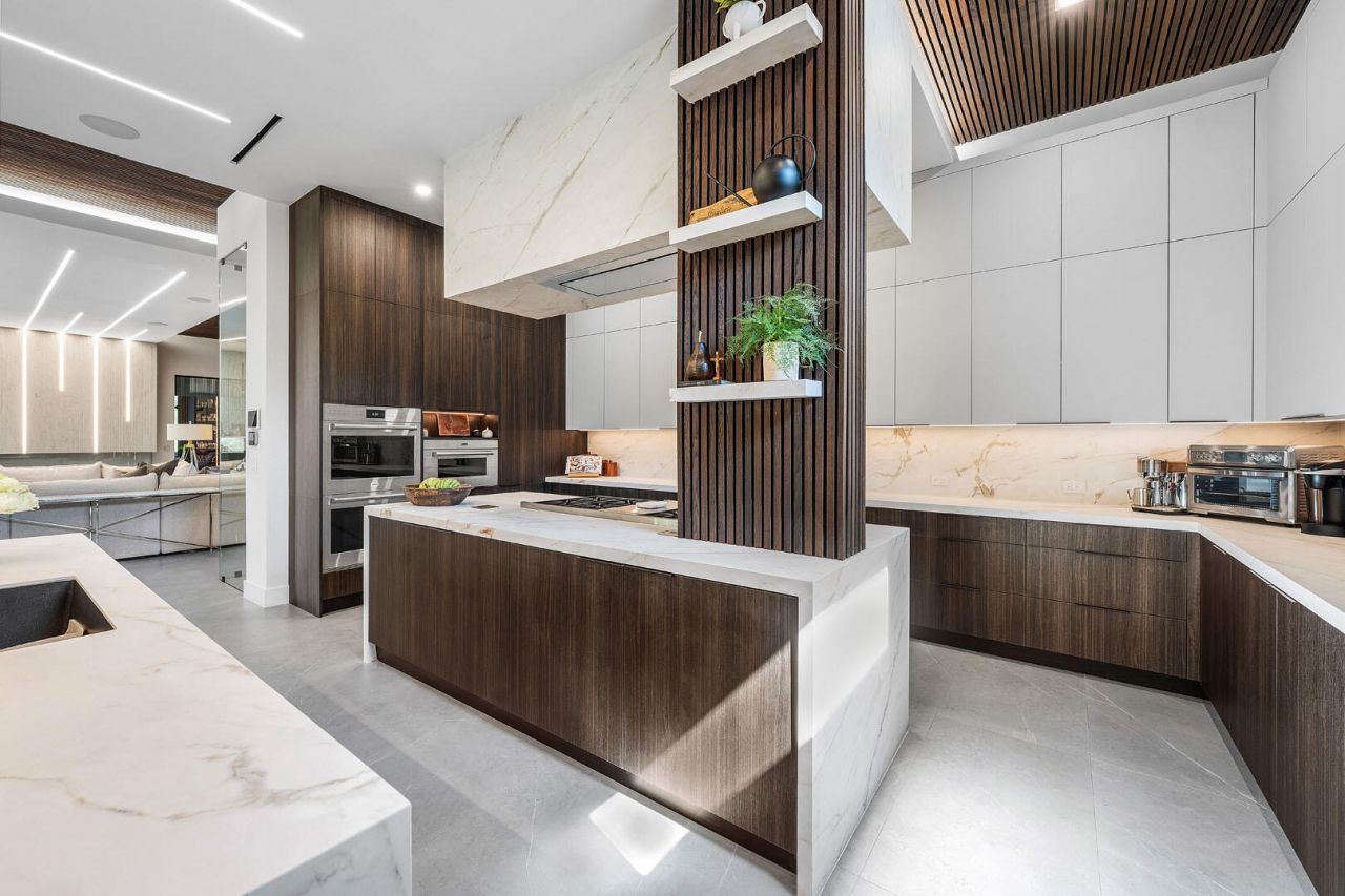 117 Thatch Palm Cove, Boca Raton, FL 33432 Photo