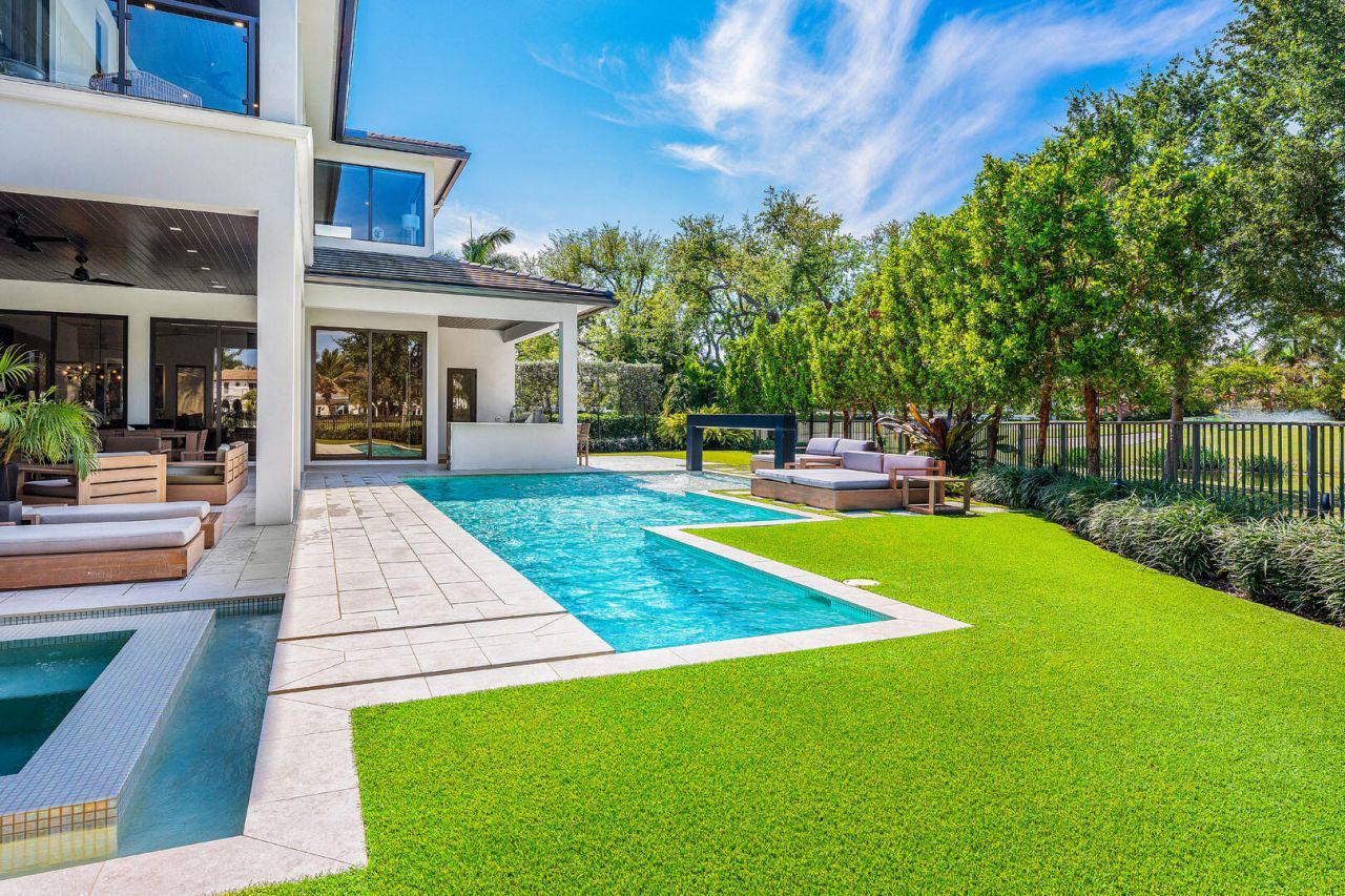 117 Thatch Palm Cove, Boca Raton, FL 33432 Photo