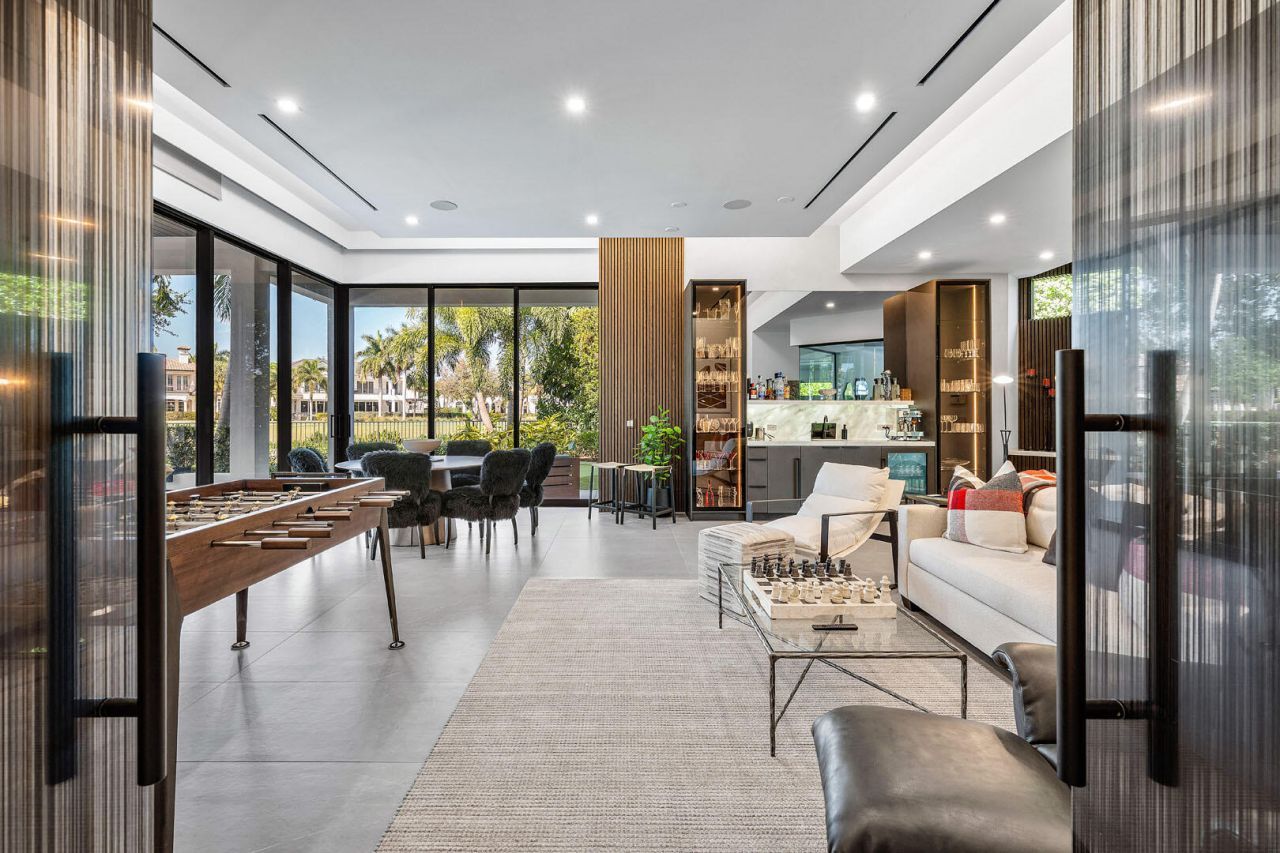 117 Thatch Palm Cove, Boca Raton, FL 33432 Photo