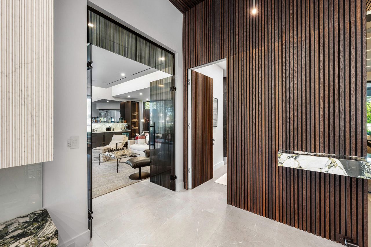 117 Thatch Palm Cove, Boca Raton, FL 33432 Photo