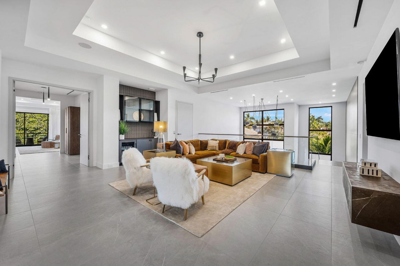 117 Thatch Palm Cove, Boca Raton, FL 33432 Photo