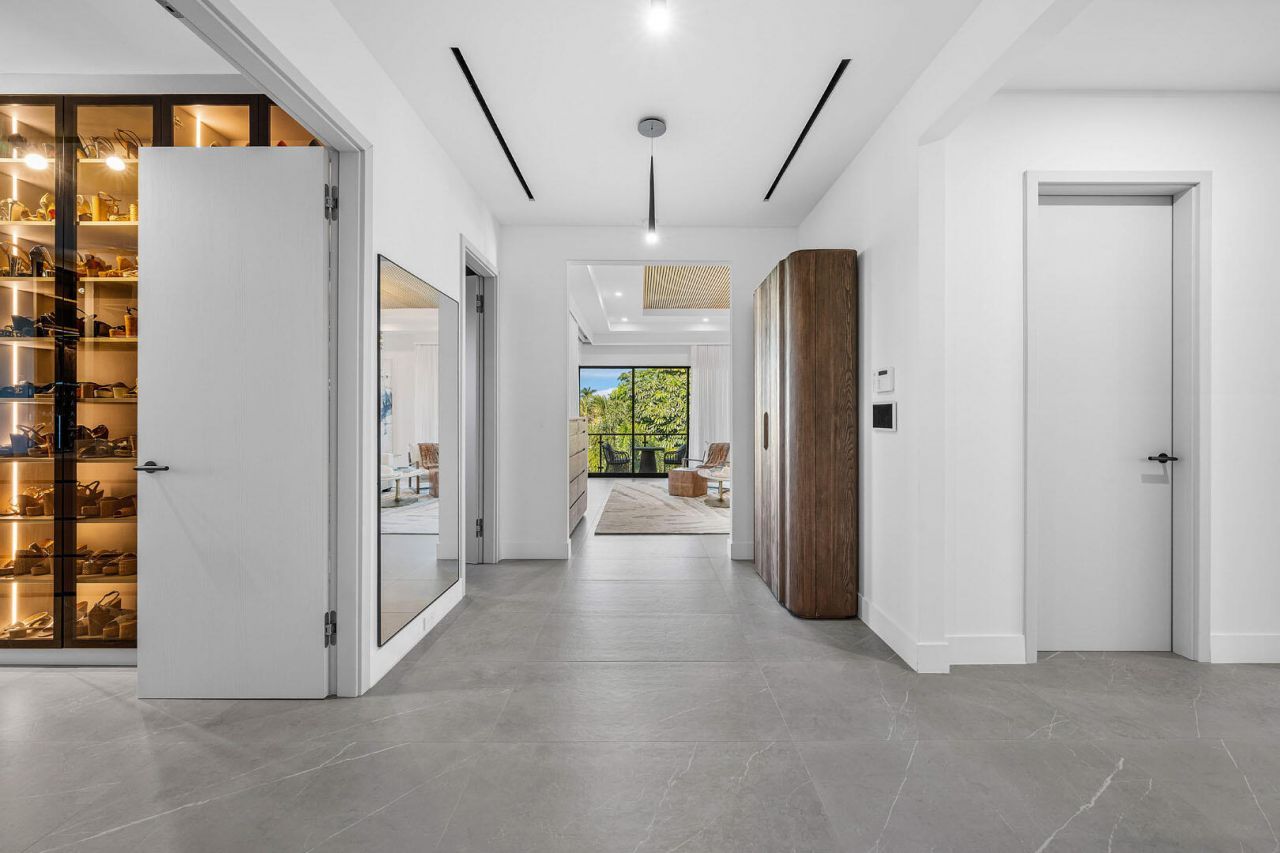 117 Thatch Palm Cove, Boca Raton, FL 33432 Photo