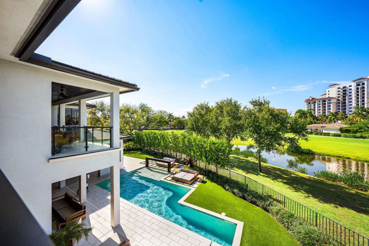 117 Thatch Palm Cove, Boca Raton, FL 33432 Photo