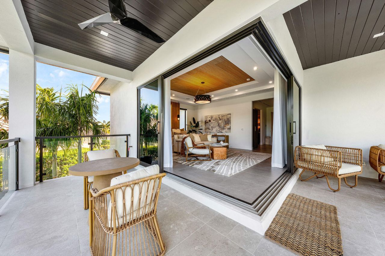 117 Thatch Palm Cove, Boca Raton, FL 33432 Photo