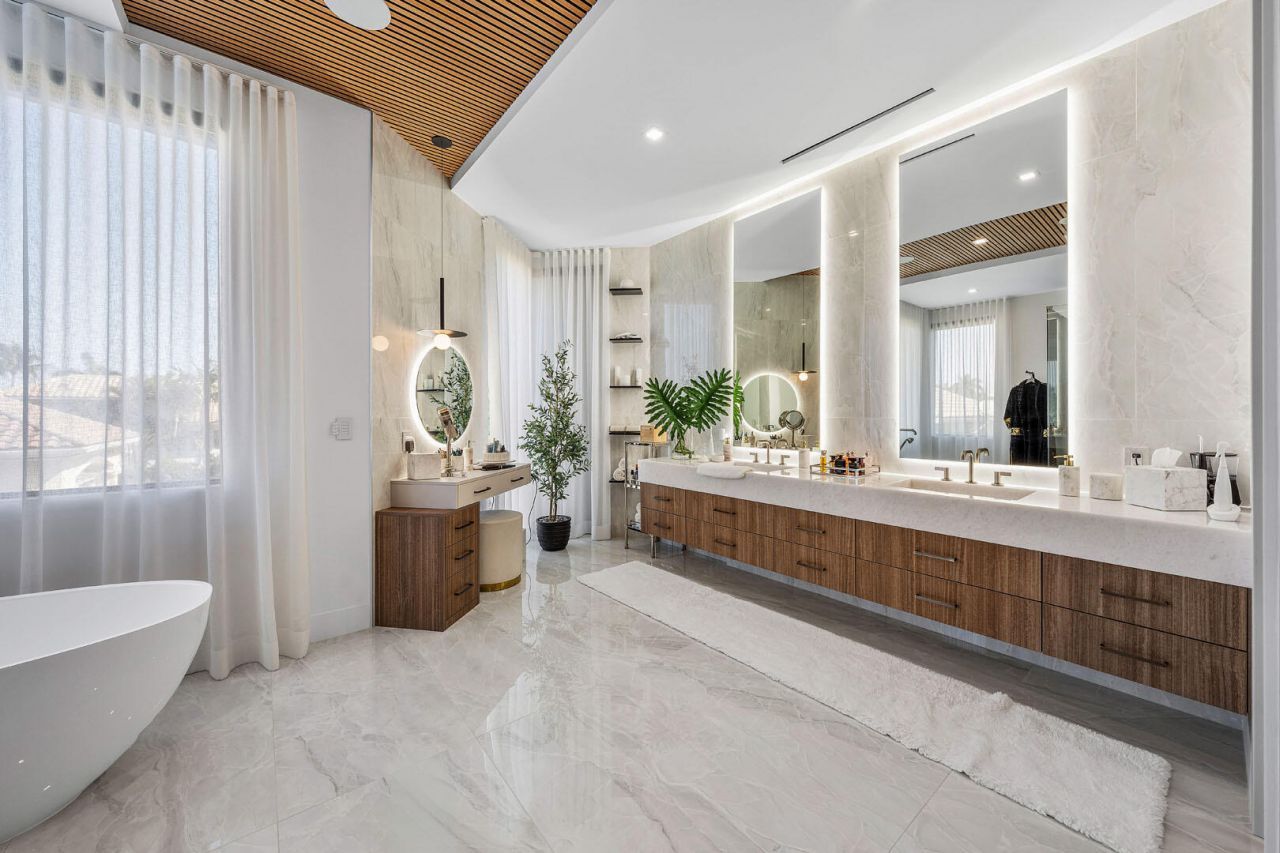 117 Thatch Palm Cove, Boca Raton, FL 33432 Photo