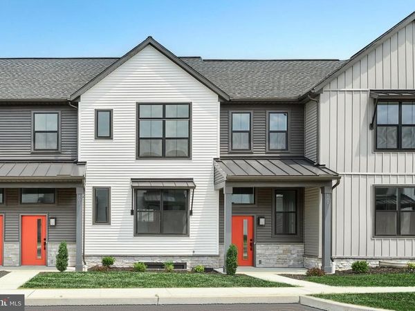 105 MADISON DRIVE , MECHANICSBURG, PA 17055