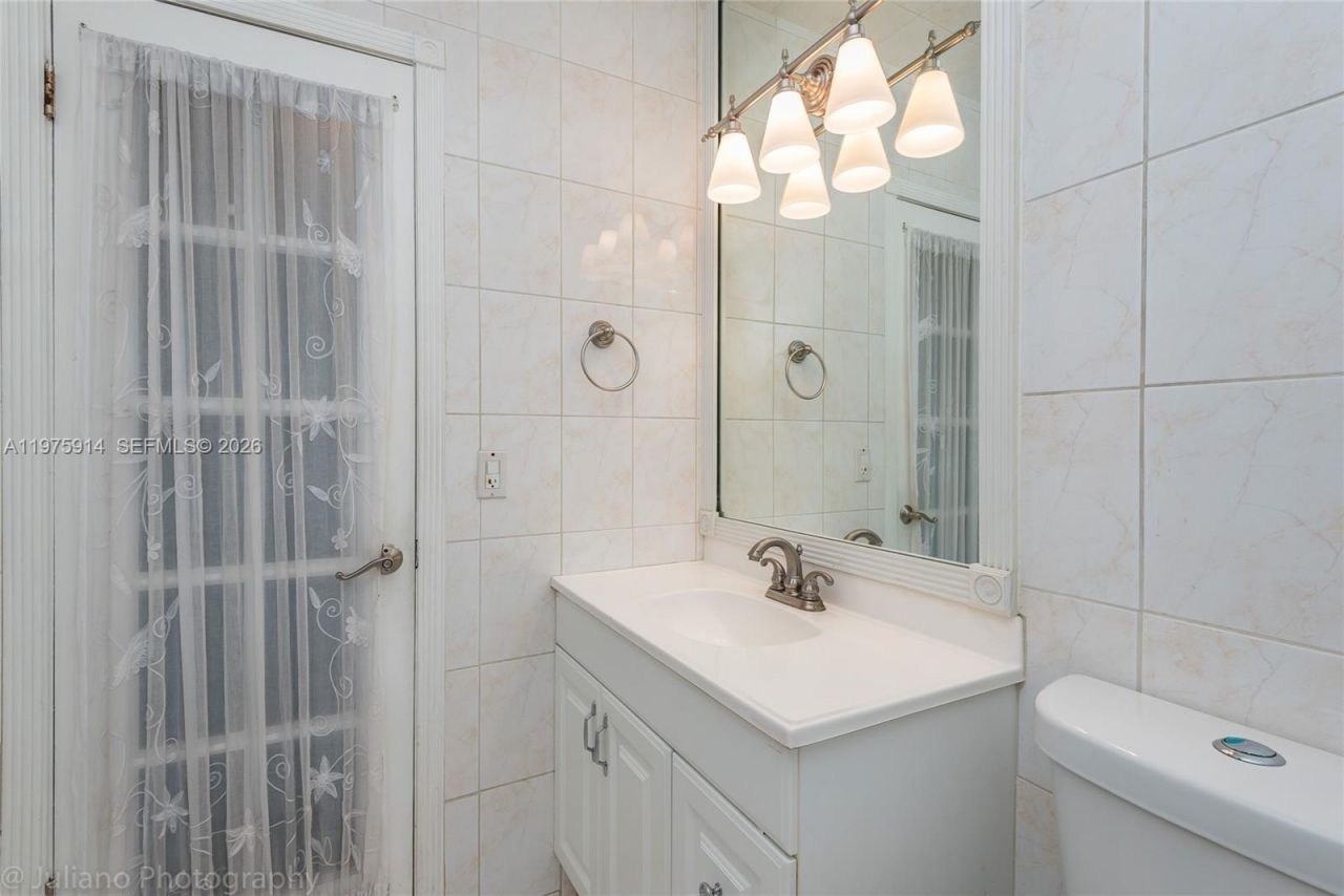 8871 NW 15th St , Pembroke Pines, FL 33024 Photo