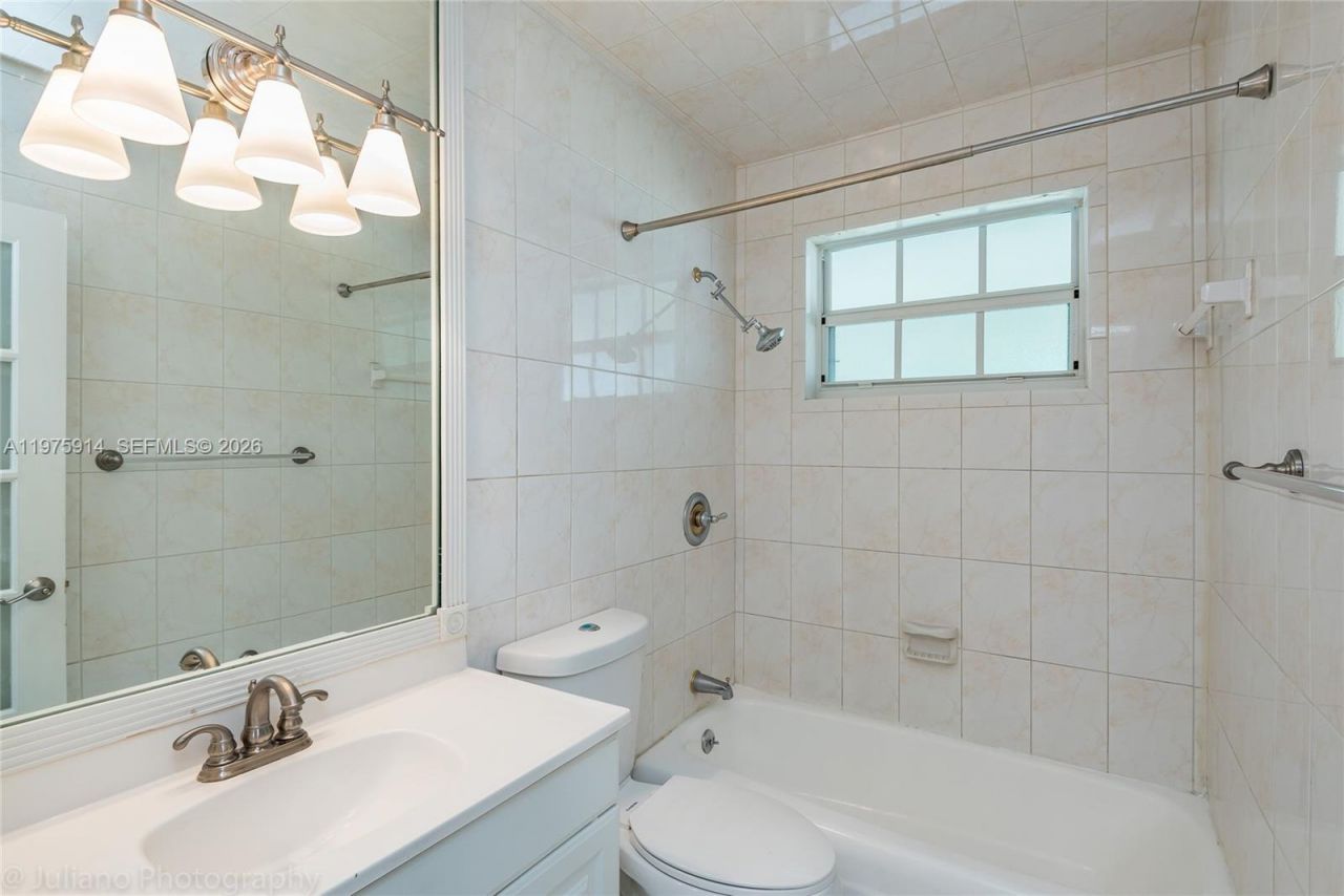 8871 NW 15th St , Pembroke Pines, FL 33024 Photo