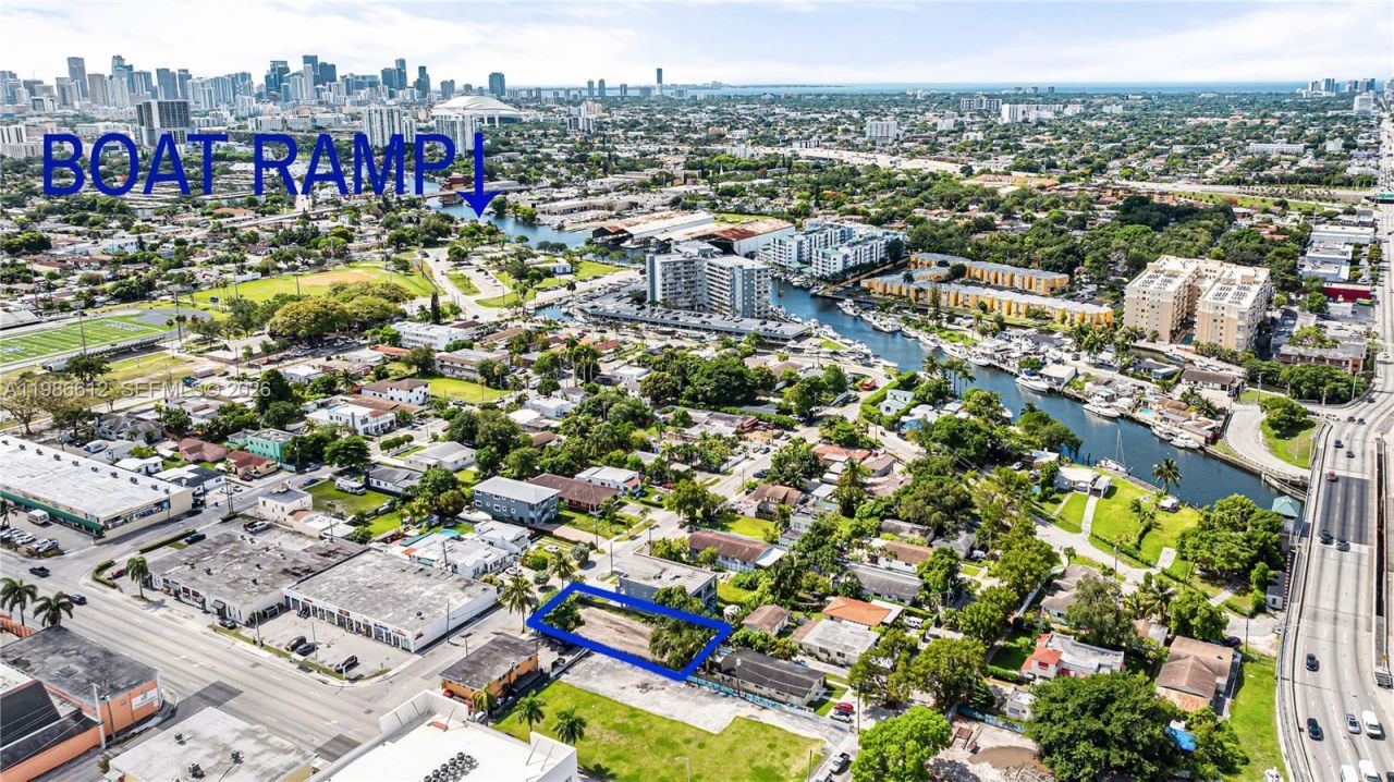 1976 NW 25th Ave, Miami, FL 33125 Photo