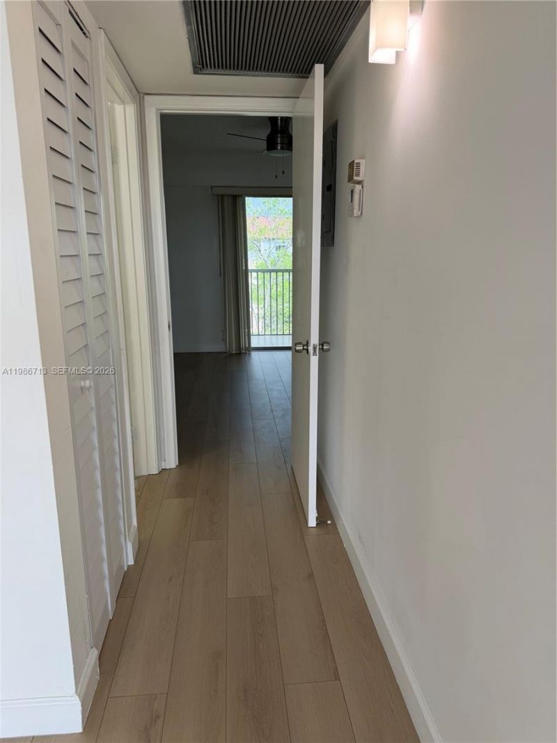 13355 SW 9th Ct, Unit 415H, Pembroke Pines, FL 33027 Photo