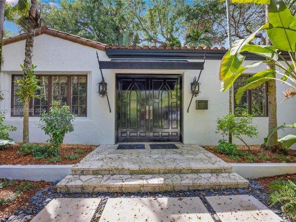 3820 Braganza Ave , Miami, FL 33133