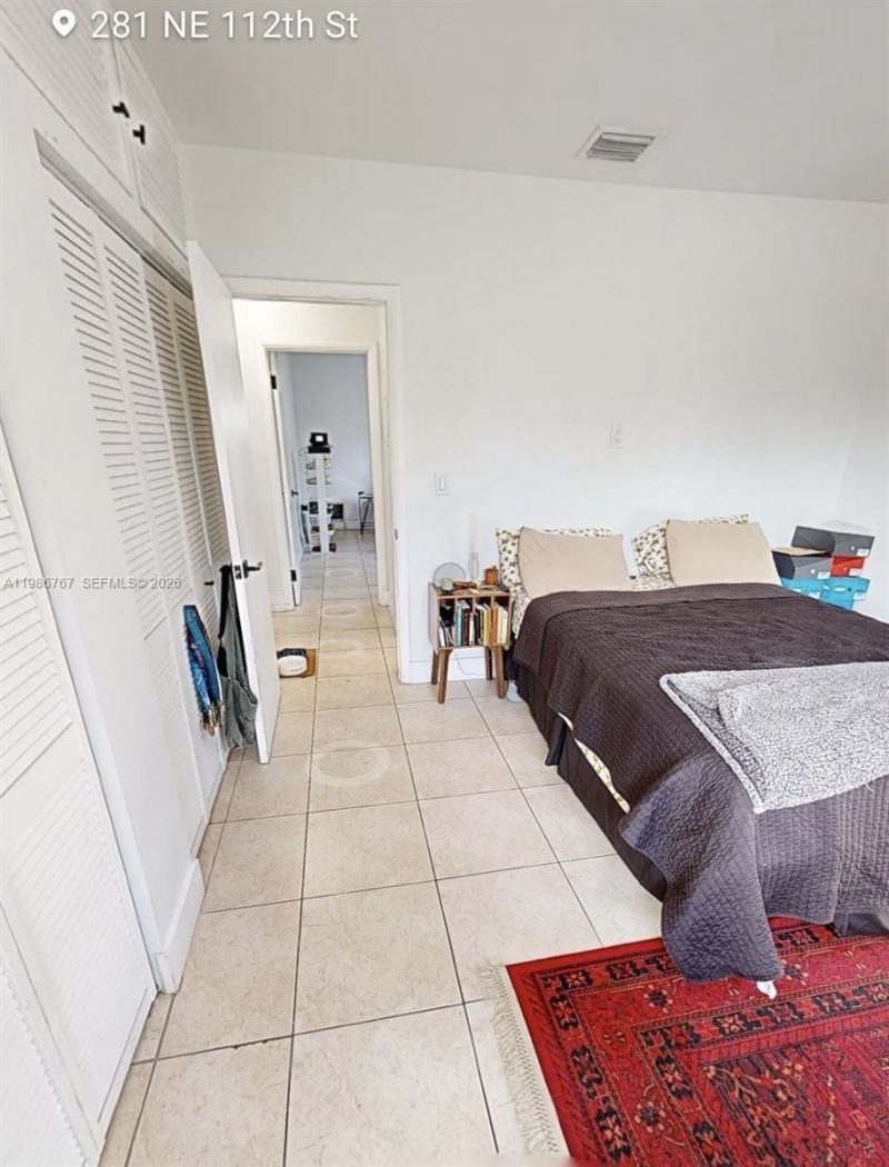 281 NE 112th St , Miami, FL 33161 Photo