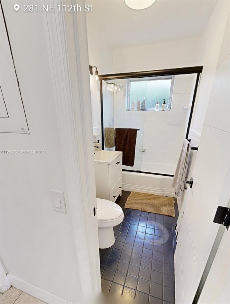 281 NE 112th St , Miami, FL 33161 Photo