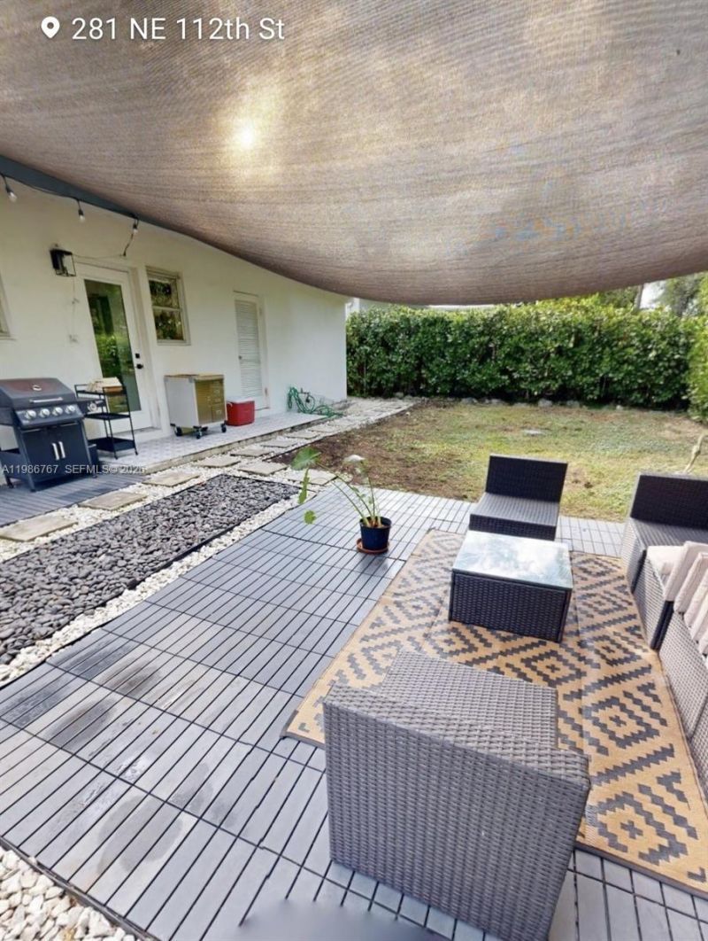 281 NE 112th St , Miami, FL 33161 Photo