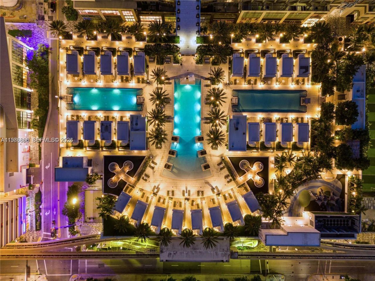 851 NE 1st Ave , Unit 5201, Miami, FL 33132 Photo