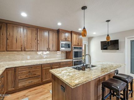 17165 S Virginia Street, Reno, NV 89521 Photo