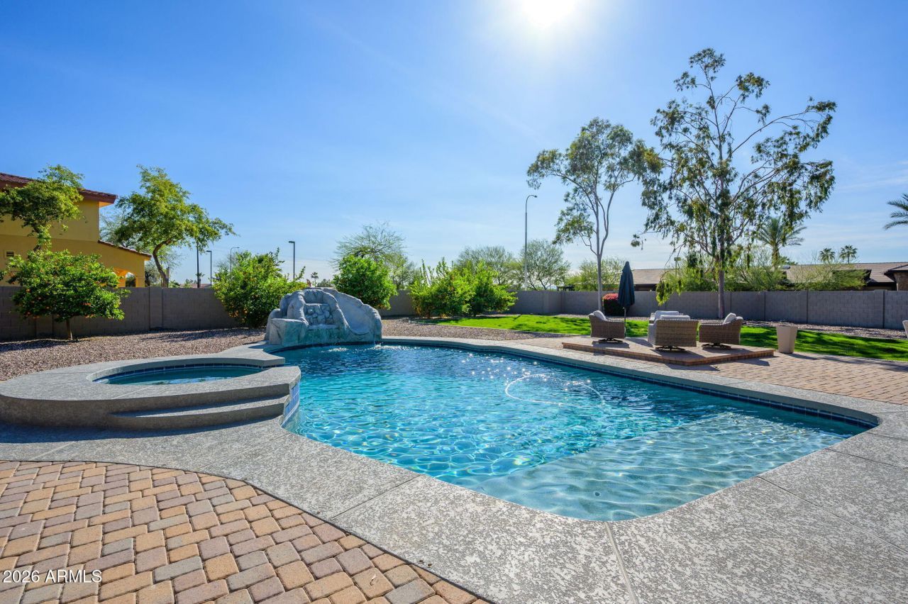 1735 W Morelos Street, Chandler, AZ 85224 Main Photo