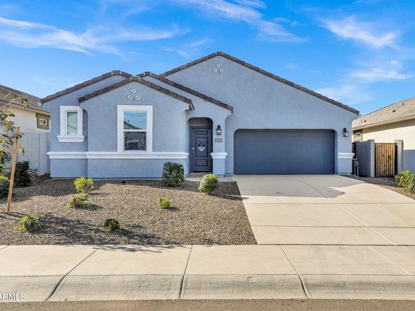2939 W Shanley Ave Avenue, Apache Junction, AZ 85120