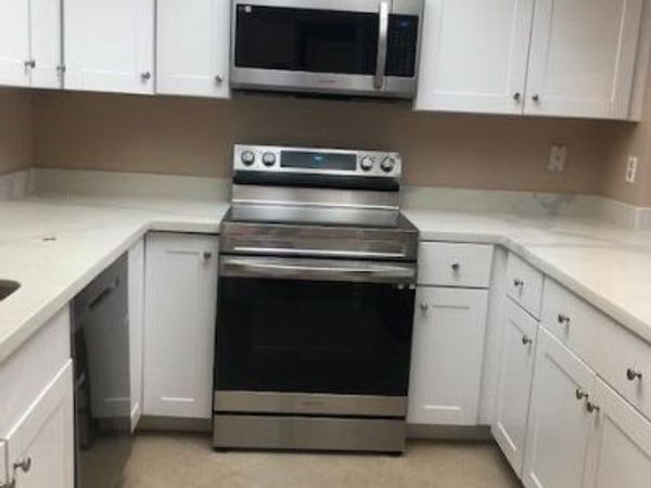 214 E RUTH Avenue, Unit 307, Phoenix, AZ 85020