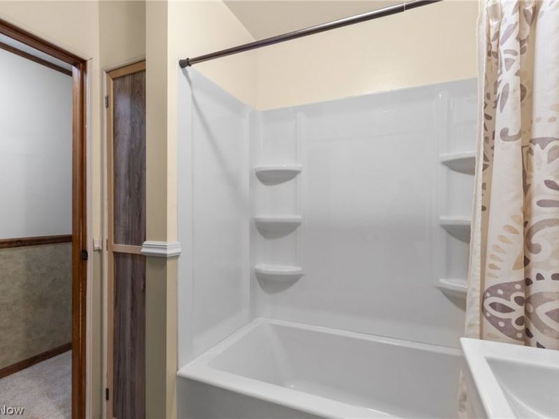 52736 Fisher Hill Road, Clarington, OH 43915 Photo 14