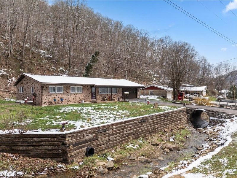 52736 Fisher Hill Road, Clarington, OH 43915 Photo 3