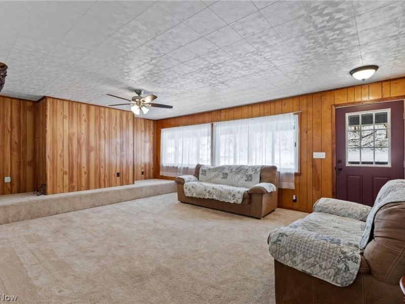 52736 Fisher Hill Road, Clarington, OH 43915 Photo 4