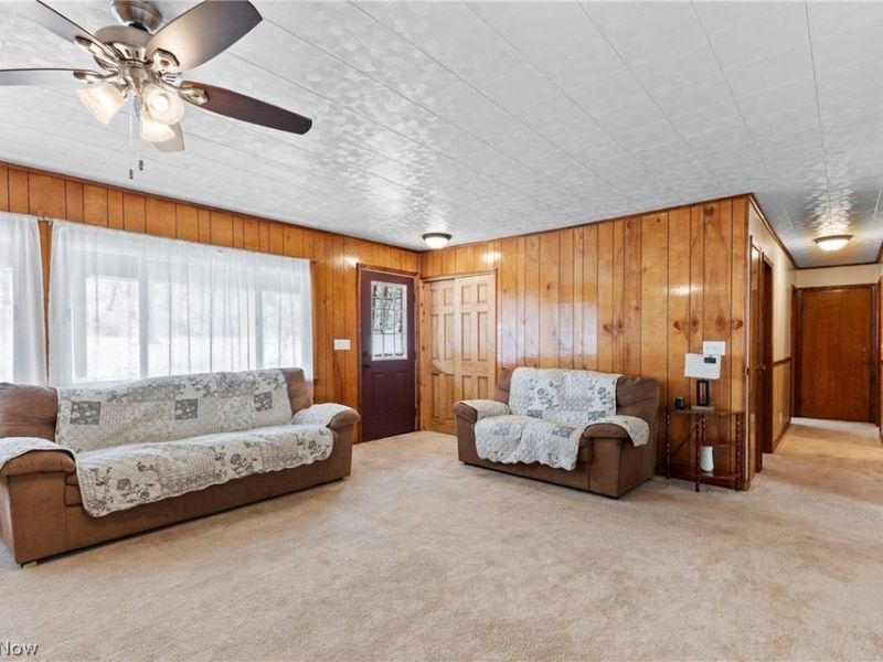 52736 Fisher Hill Road, Clarington, OH 43915 Photo 5