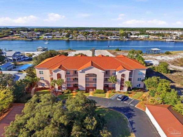 13840 River Rd, Unit 204, Pensacola, FL 32507