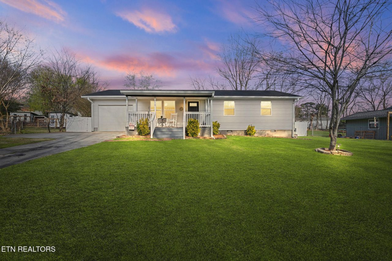 624 Scenic Hill Drive, Seymour, TN 37865 Main Photo