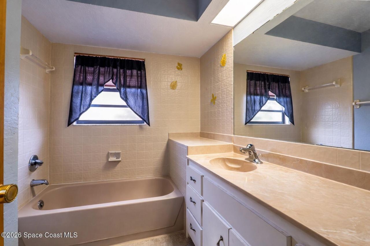 950 Briarwood Boulevard Ne, Palm Bay, FL 32905 Photo