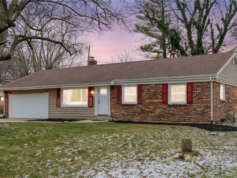 225 S Main Street, Centerville, OH 45458 Photo 3