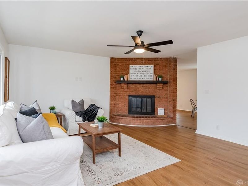 225 S Main Street, Centerville, OH 45458 Photo 6