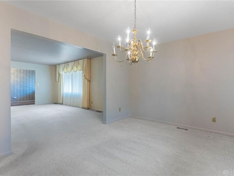 538 W Alex Bell Road, Washington Township, OH 45459 Photo 10