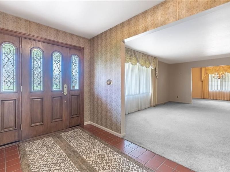 538 W Alex Bell Road, Washington Township, OH 45459 Photo 13